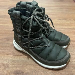 North Face boots - size 7